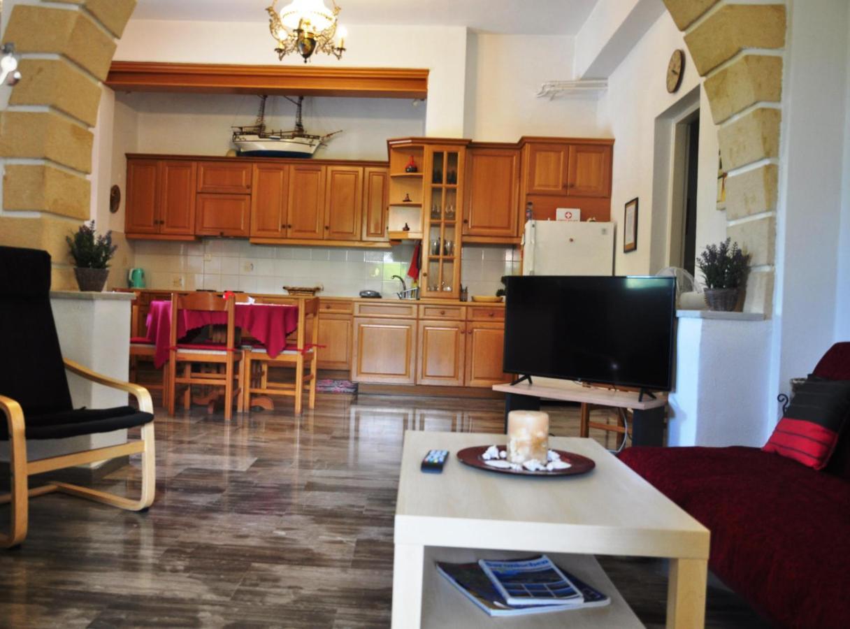 Aegina Town, Summer House Экстерьер фото